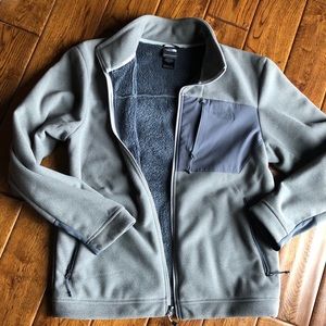 Men’s grey North Face coat. Sz.M